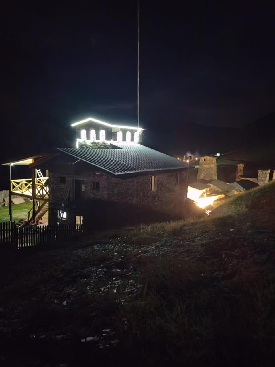 Chazhashi Guesthouse Ushguli Exterior photo