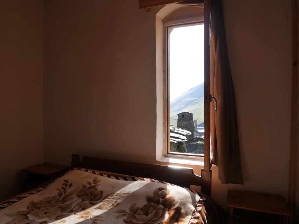 Chazhashi Guesthouse Ushguli Exterior photo